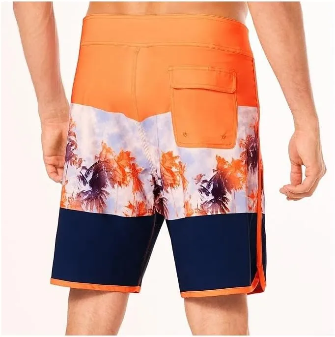 Oakley Men's Palm Florals Recycled 19” Boardshort